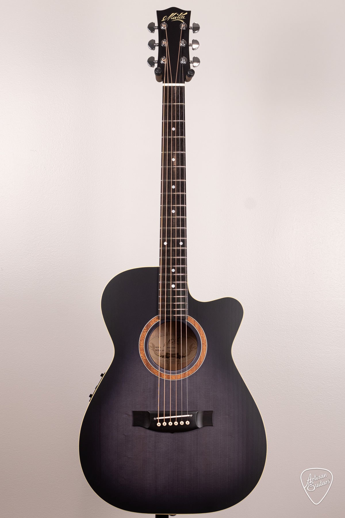Maton Guitars EBG-808C Performer - 16730