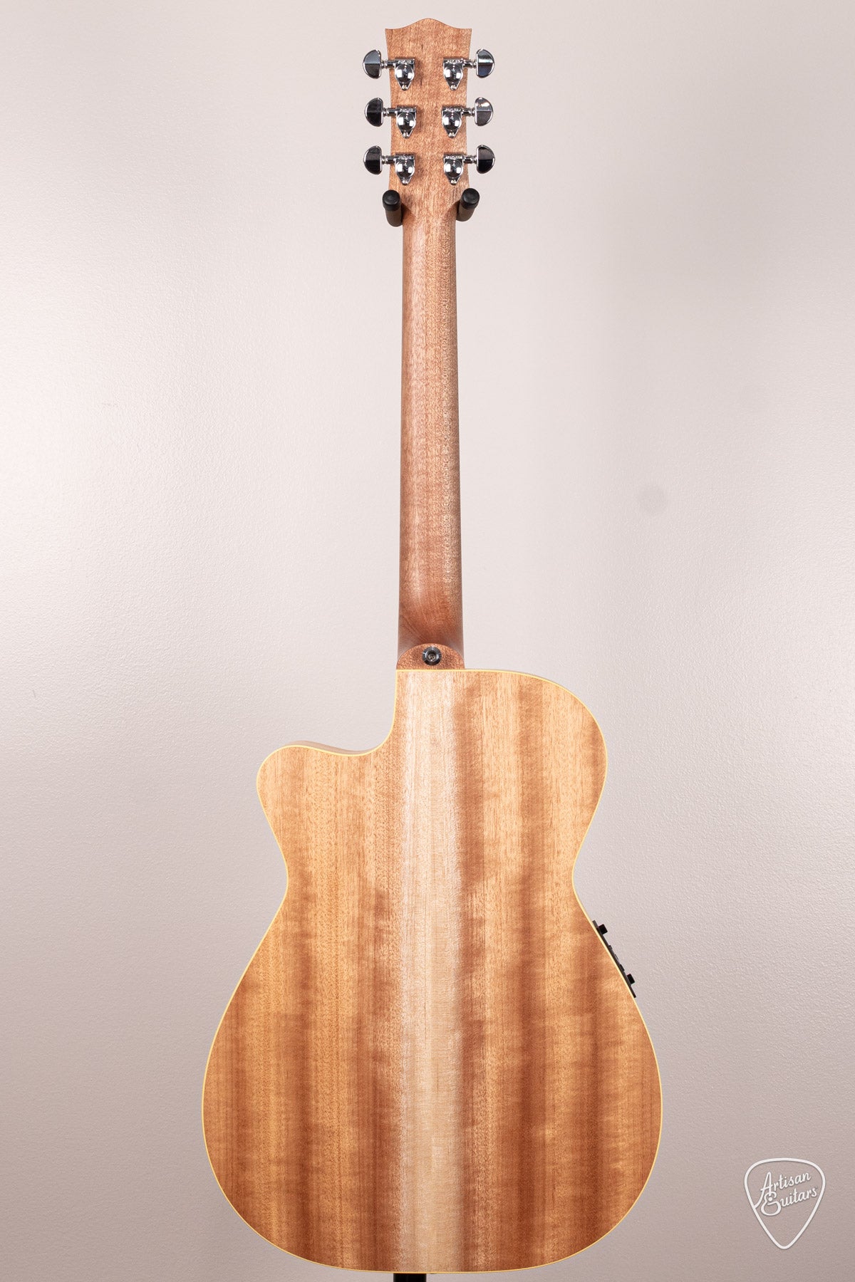 Maton Guitars Performer EBG-808C - 16594