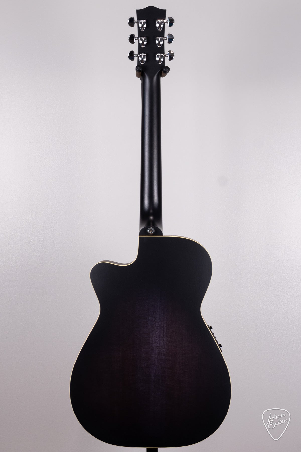 Maton Guitars EBG-808C Performer - 16746