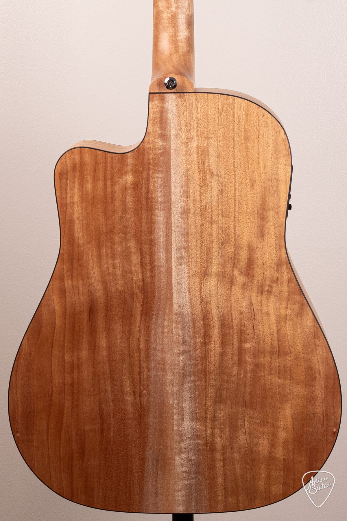Maton Guitars Solid Road Series SRS-60C Dreadnought - 16618