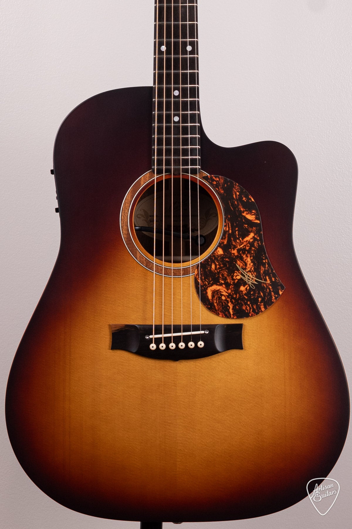 Maton Guitars Solid Road Series SRS-70C Dreadnought - 16639