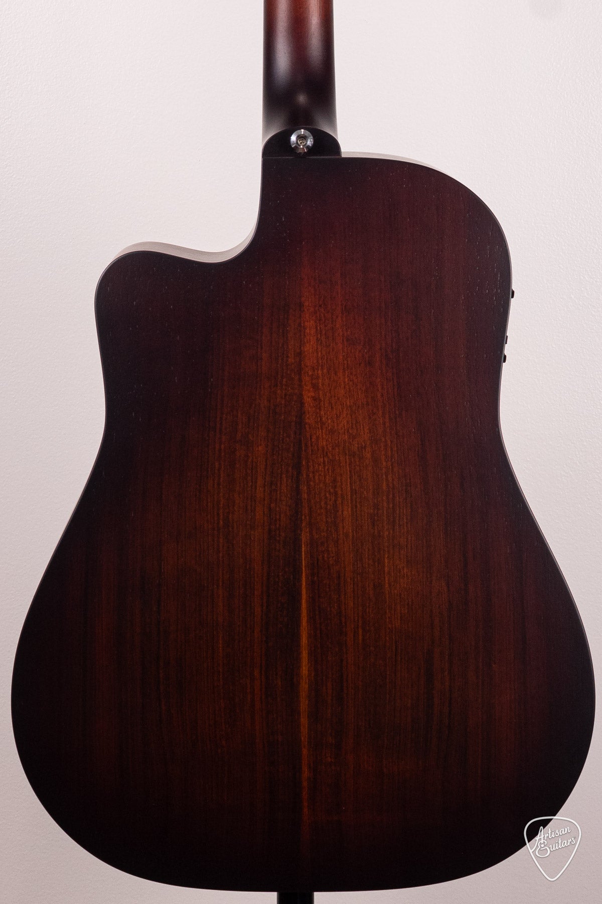 Maton Guitars Solid Road Series SRS-70C Dreadnought - 16639