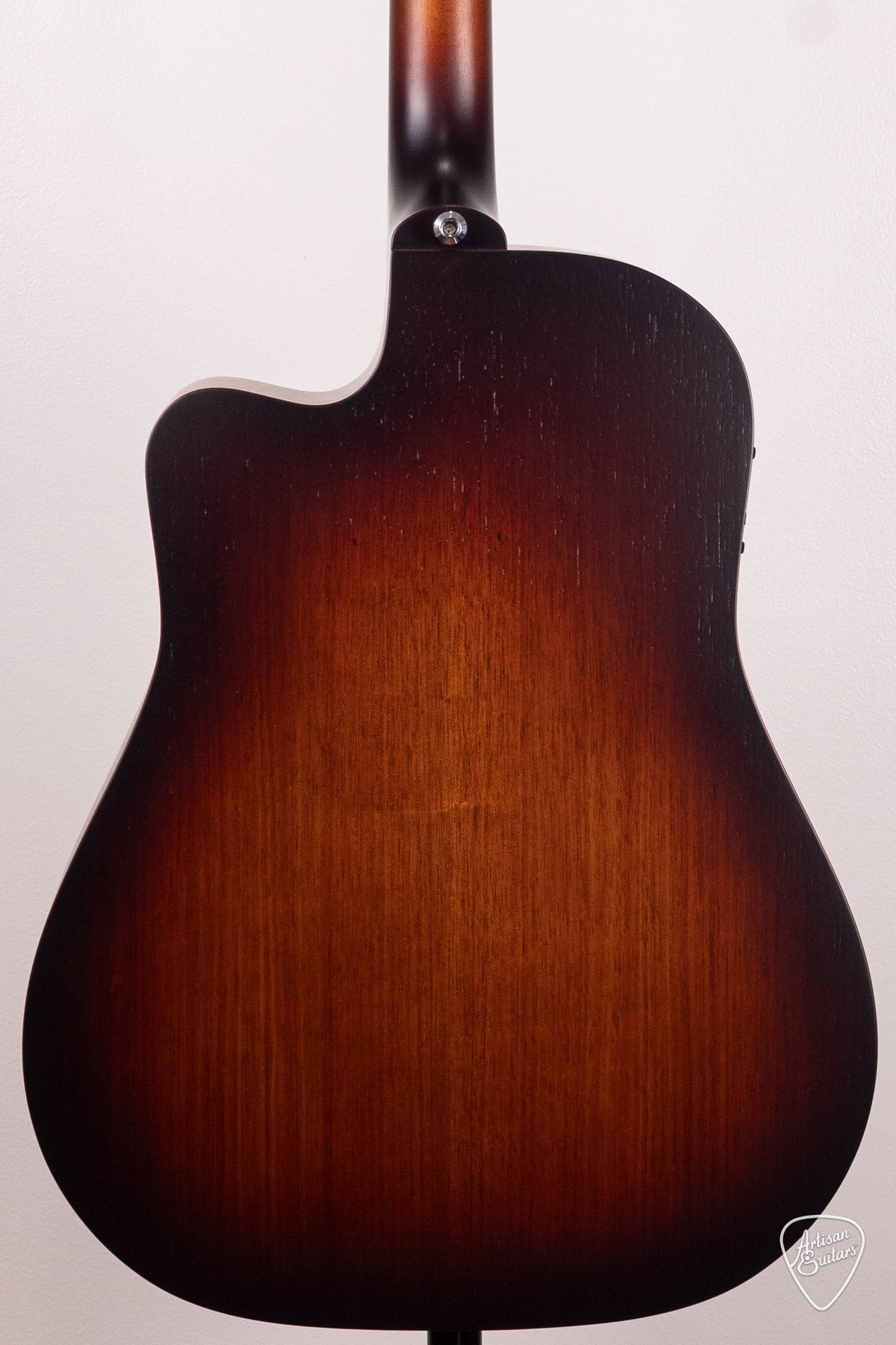 Maton Guitars Solid Road Series SRS-70C Dreadnought - 16640