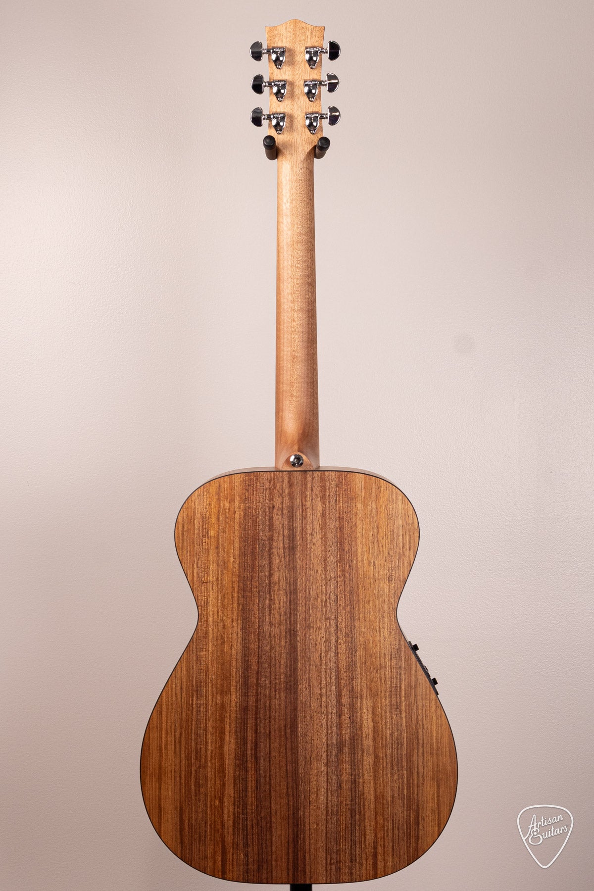 Maton Guitars Solid Road Series SRS-808 - 16621