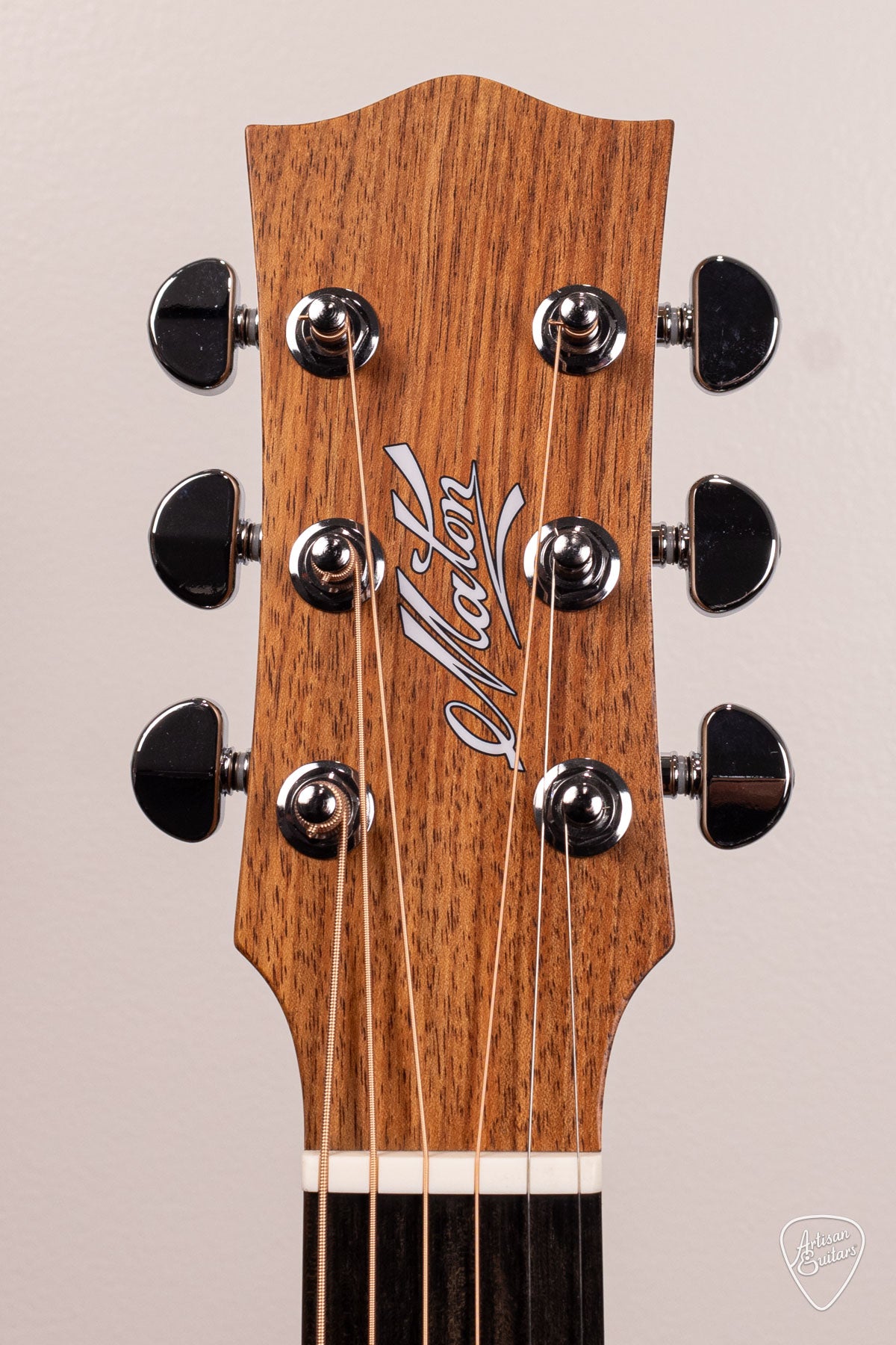 Maton Guitars Solid Road Series SRS-808 - 16621