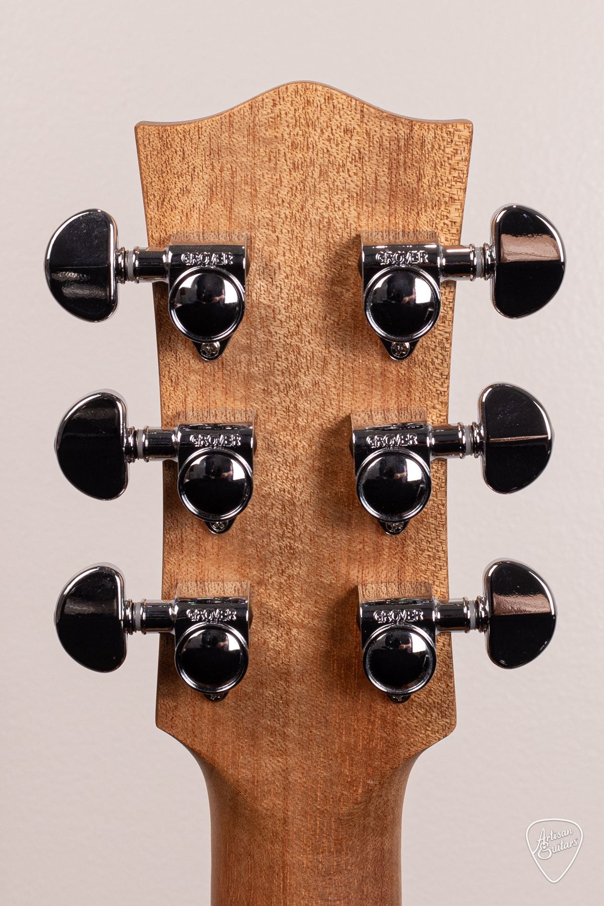 Maton Guitars Solid Road Series SRS-808 - 16621