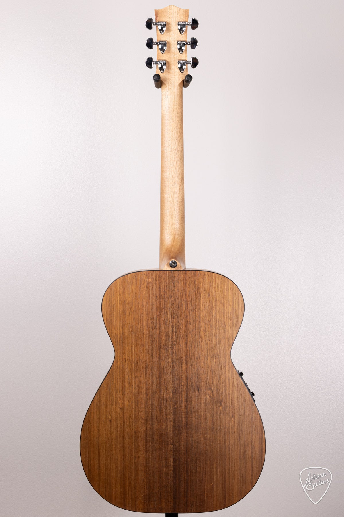 Maton Guitars Solid Road Series SRS-808 - 16564