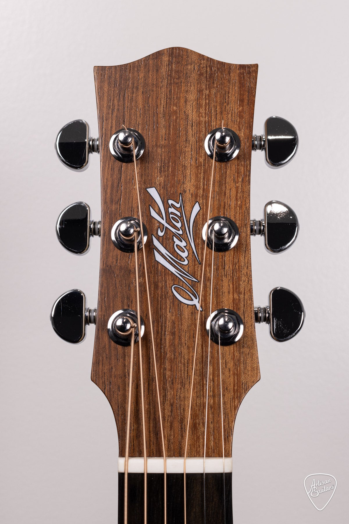 Maton Guitars Solid Road Series SRS-808 - 16565