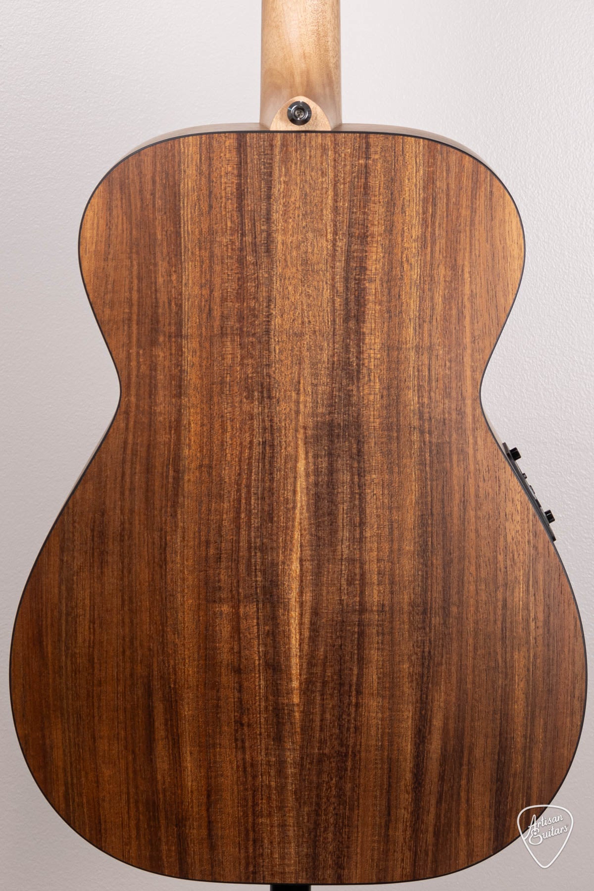 Maton Guitars Solid Road Series SRS-808 - 16563
