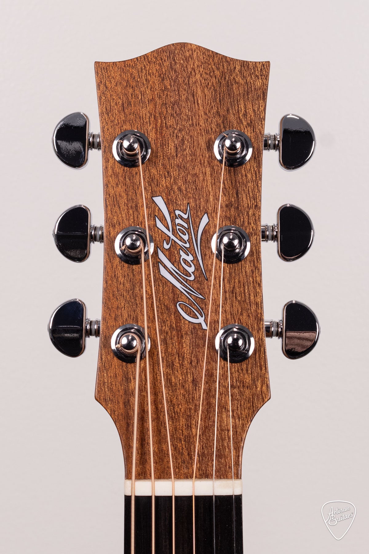 Maton Guitars Solid Road Series SRS-808 - 16641