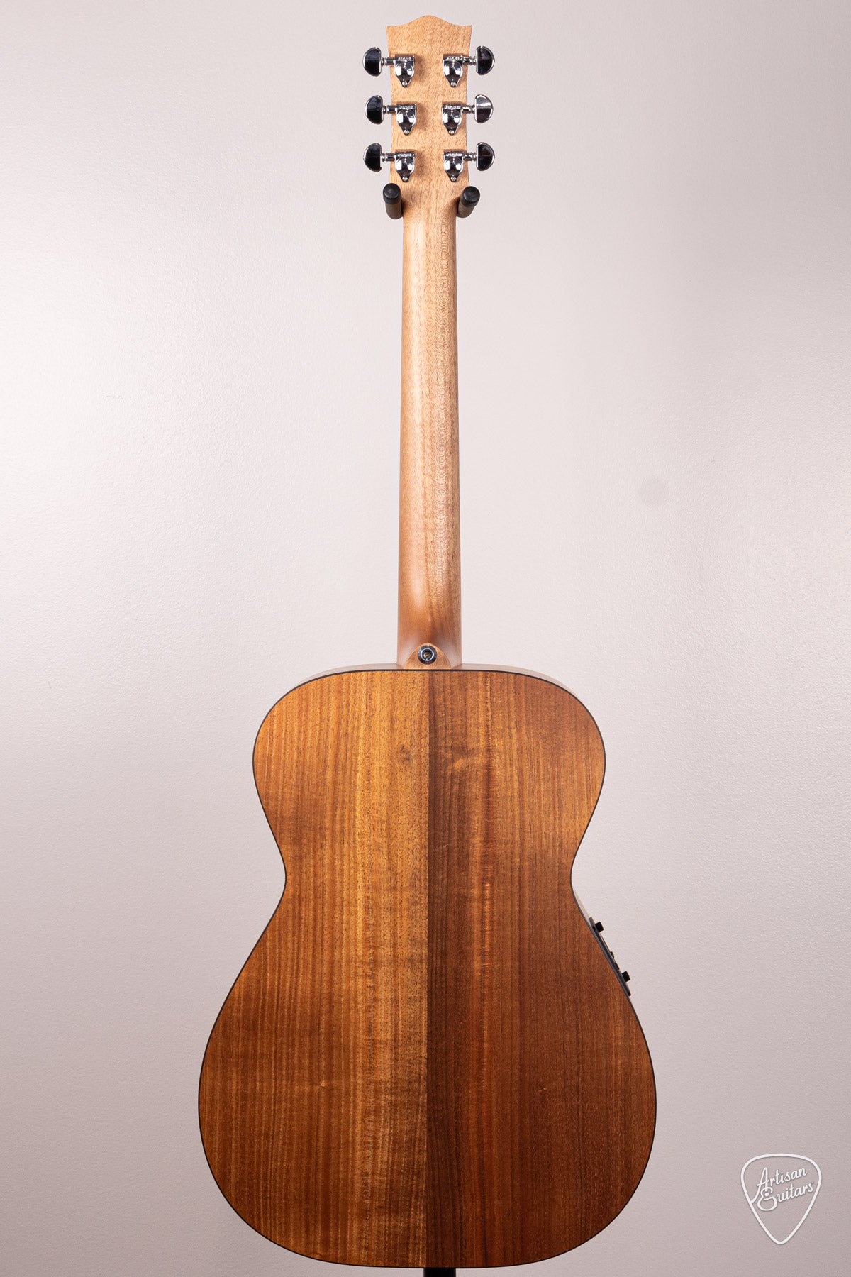 Maton Guitars Solid Road Series SRS-808 - 16716
