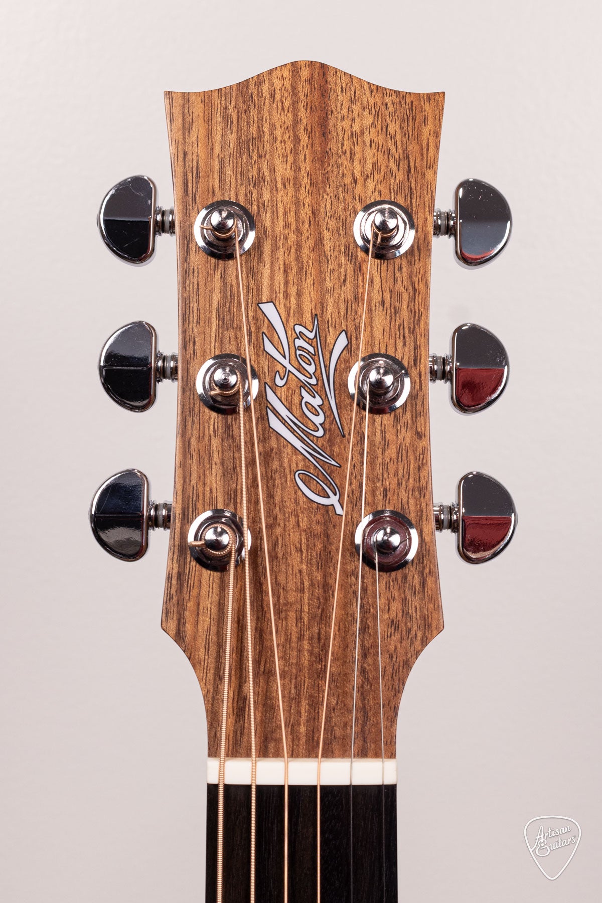 Maton Guitars Solid Road Series SRS-808 - 16716