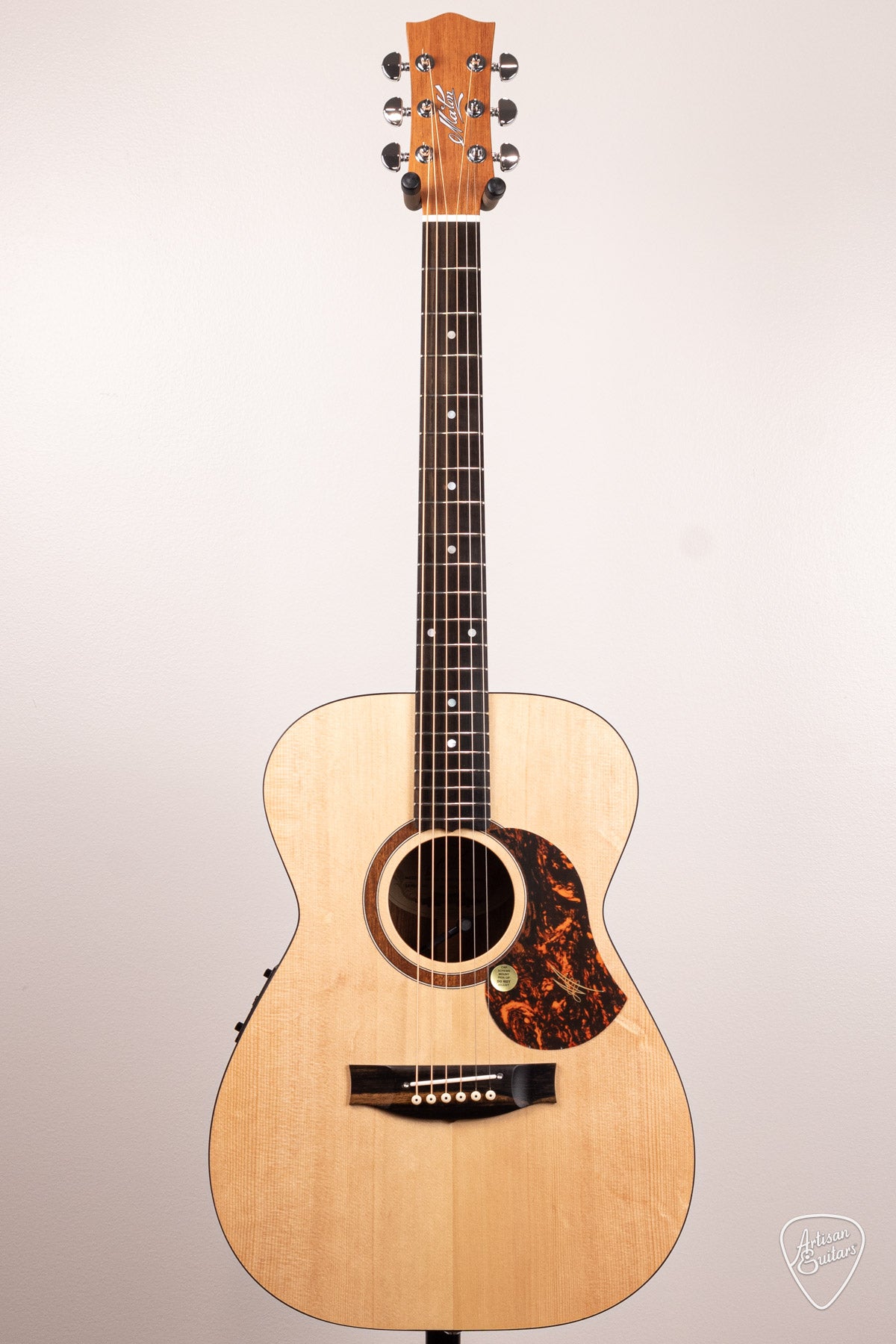 Maton Guitars Solid Road Series SRS-808 - 16741