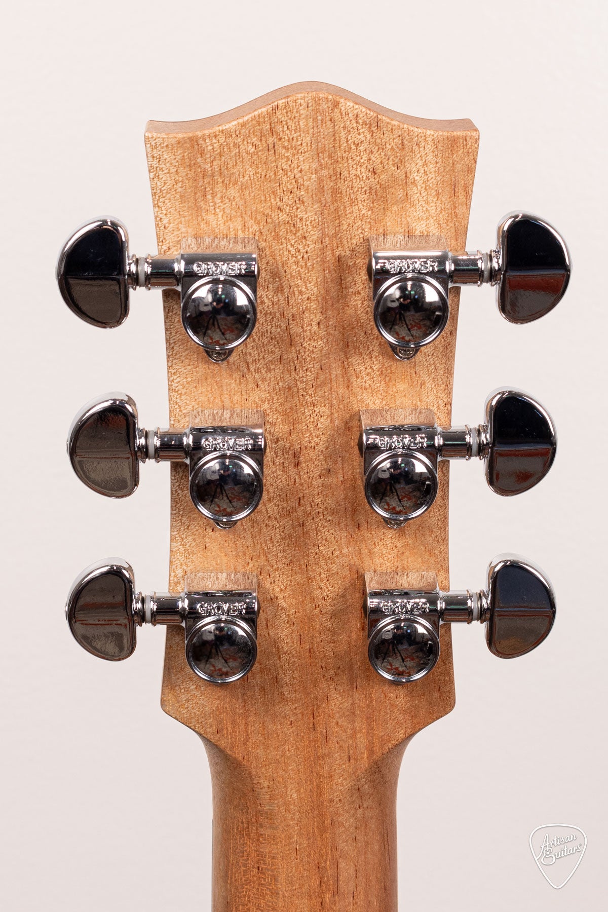Maton Guitars Solid Road Series SRS-808 - 16741