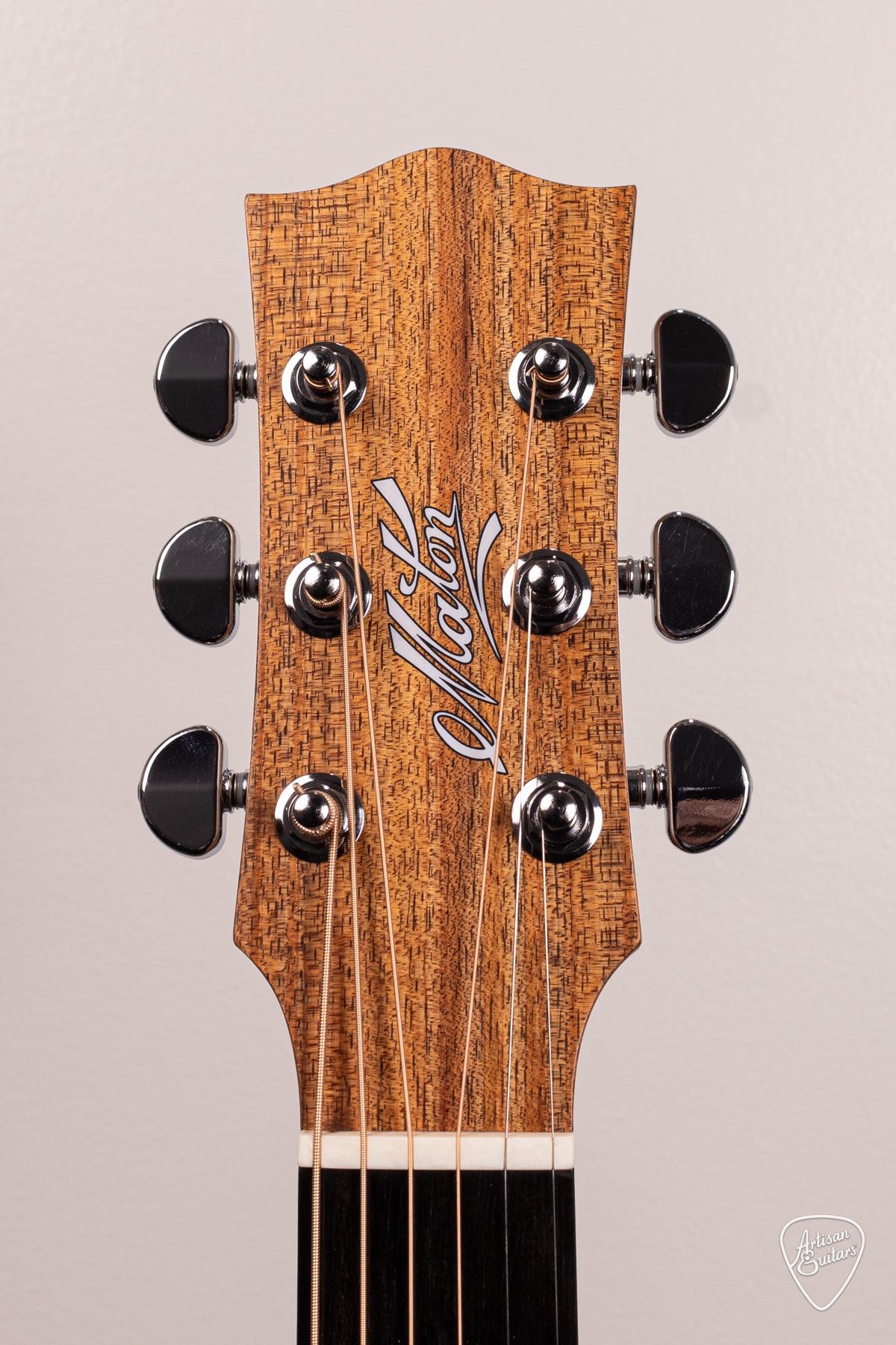 Maton Guitars Solid Road Series SRS-808C - 16622