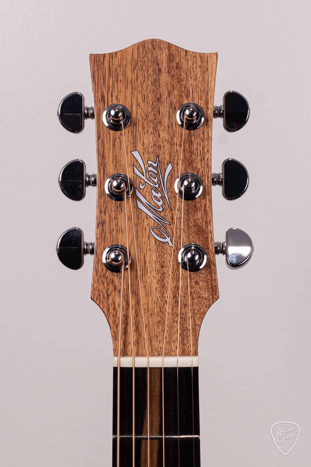 Maton Guitars Solid Road Series SRS-808C - 16643