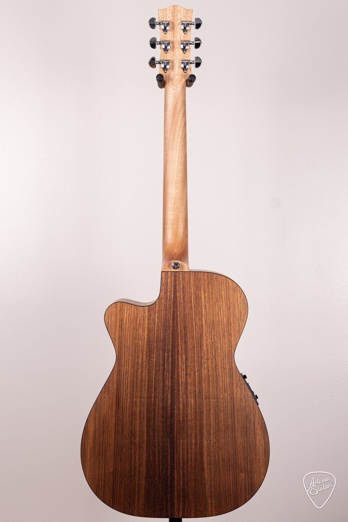 Maton Guitars Solid Road Series SRS-808C - 16643
