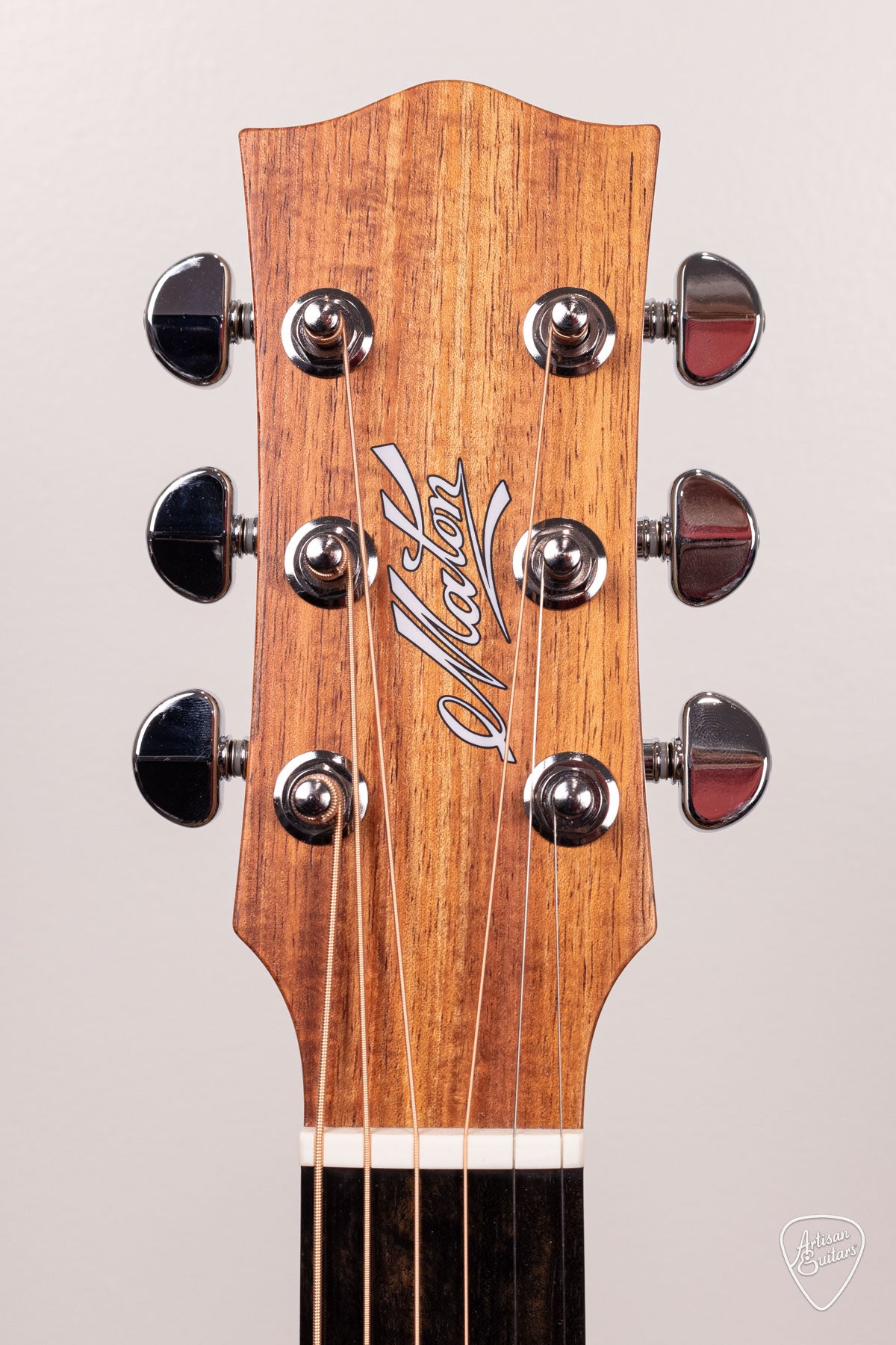 Maton Guitars Solid Road Series SRS-808C - 16718
