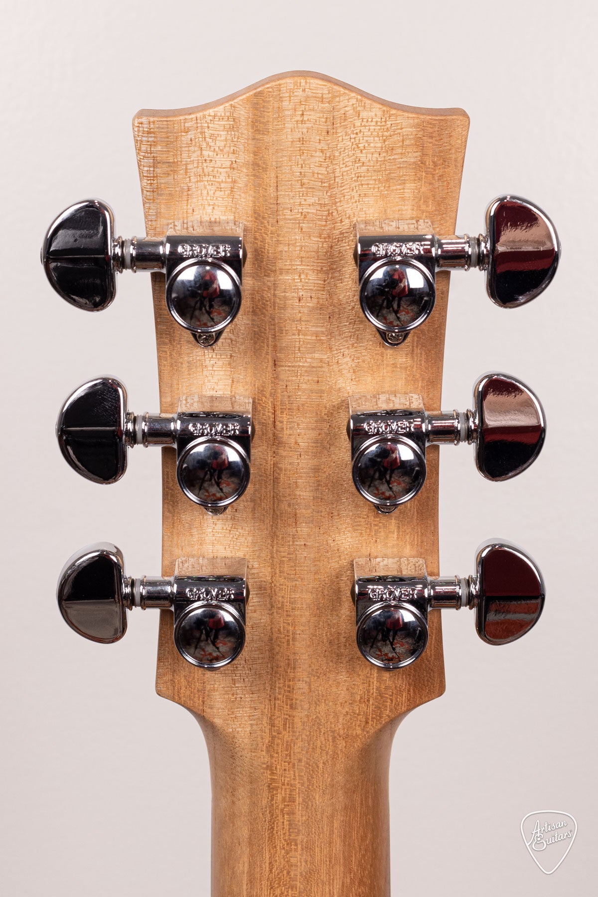 Maton Guitars Solid Road Series SRS-808C - 16718