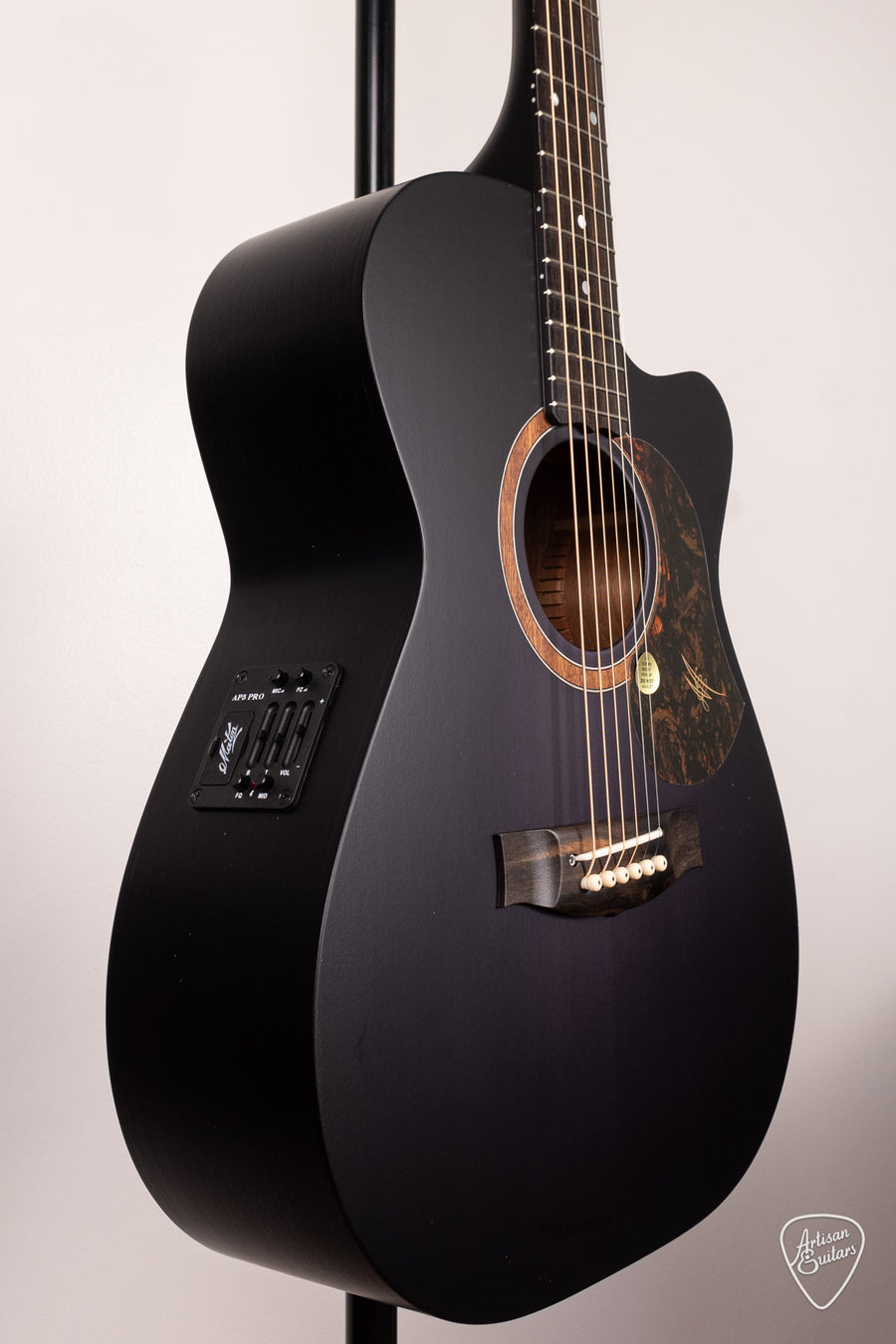 Maton Guitars Solid Road Series SRS-808C - 16749