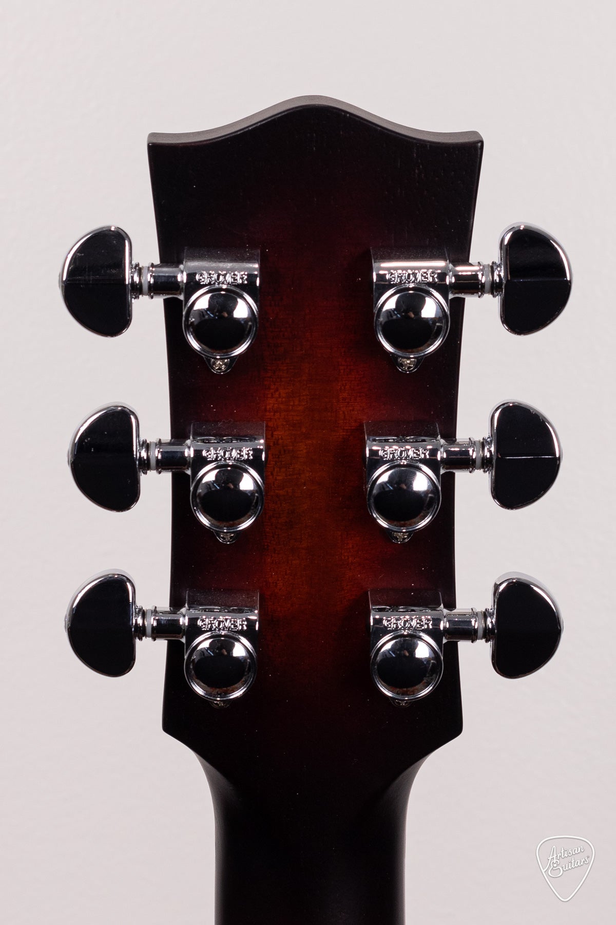 Maton Guitars Solid Road Series SRS-808C - 16642