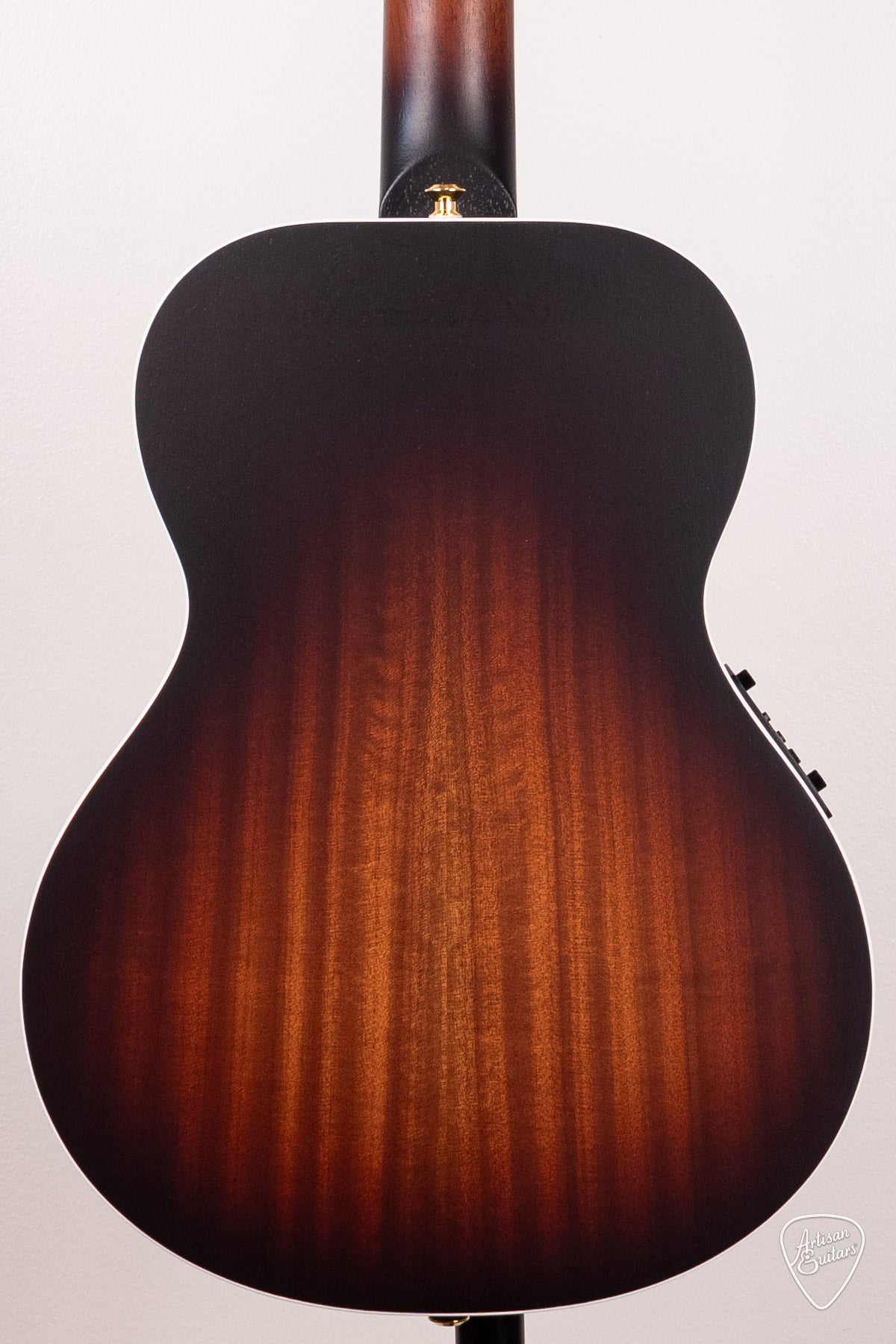 Maton Guitars Troubadour EMTB Mini - 16847