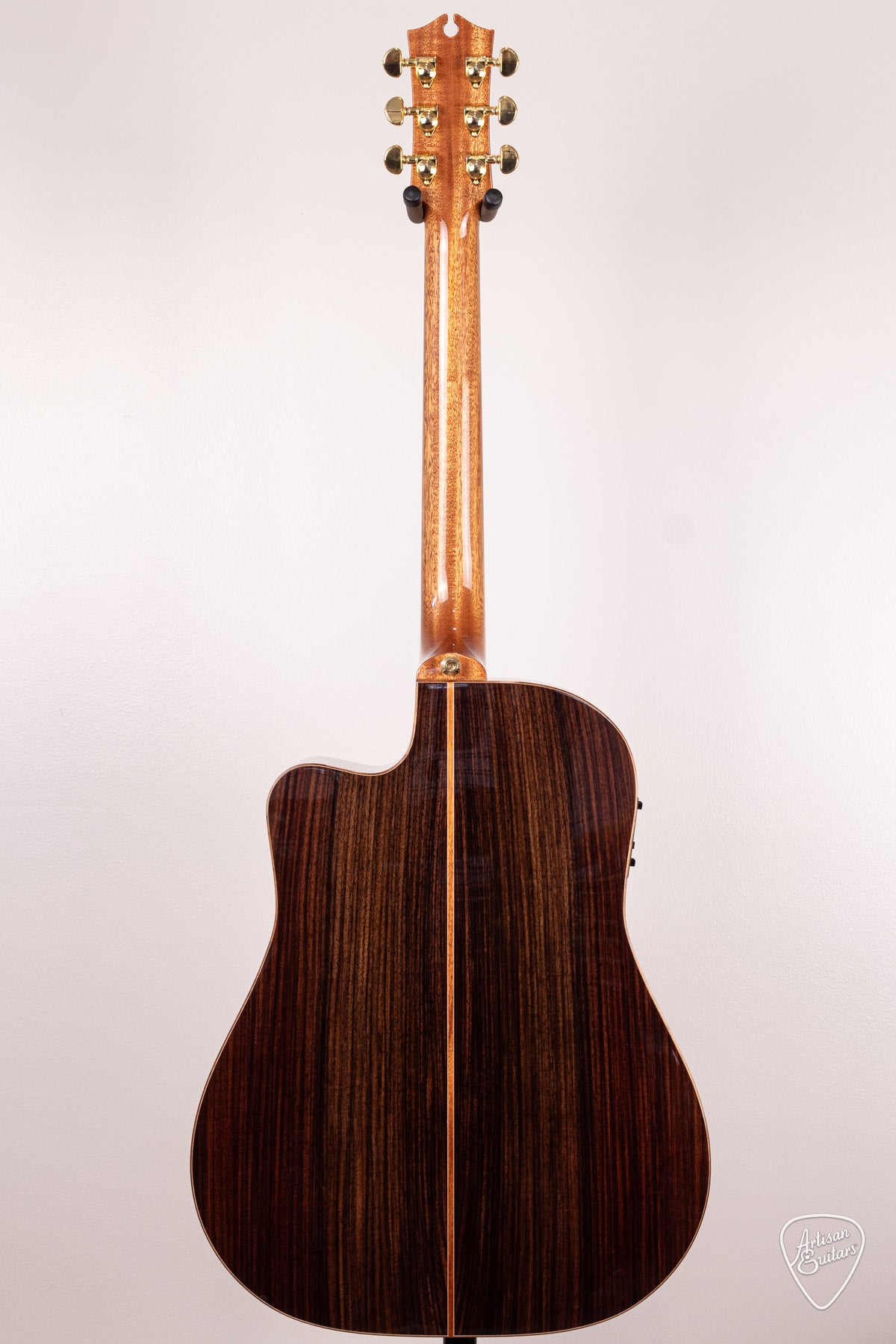 Maton Guitars EM100C Messiah Dreadnought Cutaway - 16660