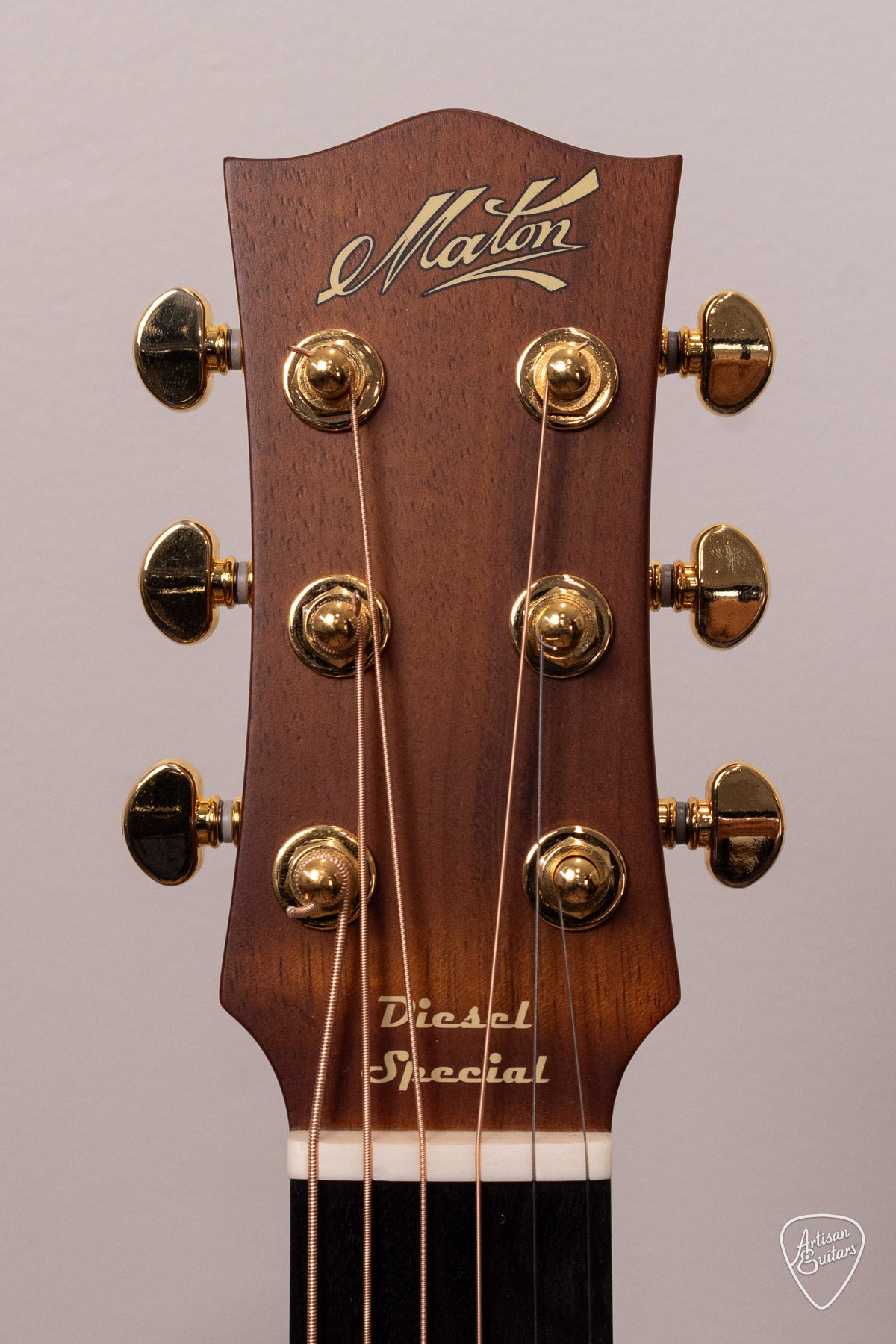 Maton Guitars EMD6 Diesel Mini - 16680