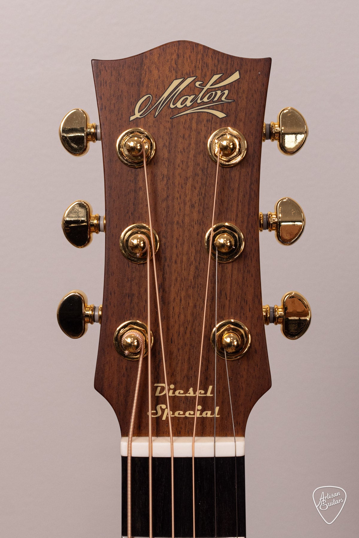 Maton Guitars EMD6 Diesel Mini - 16681