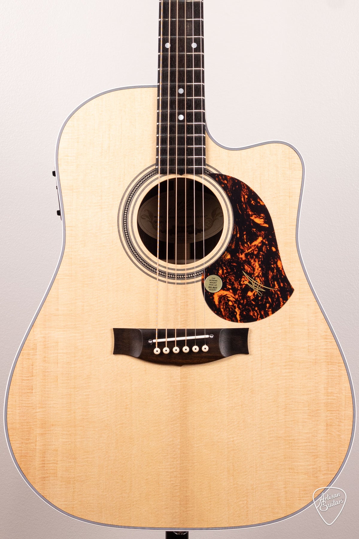 Maton Guitars ER90C Dreadnought Cutaway - 16704