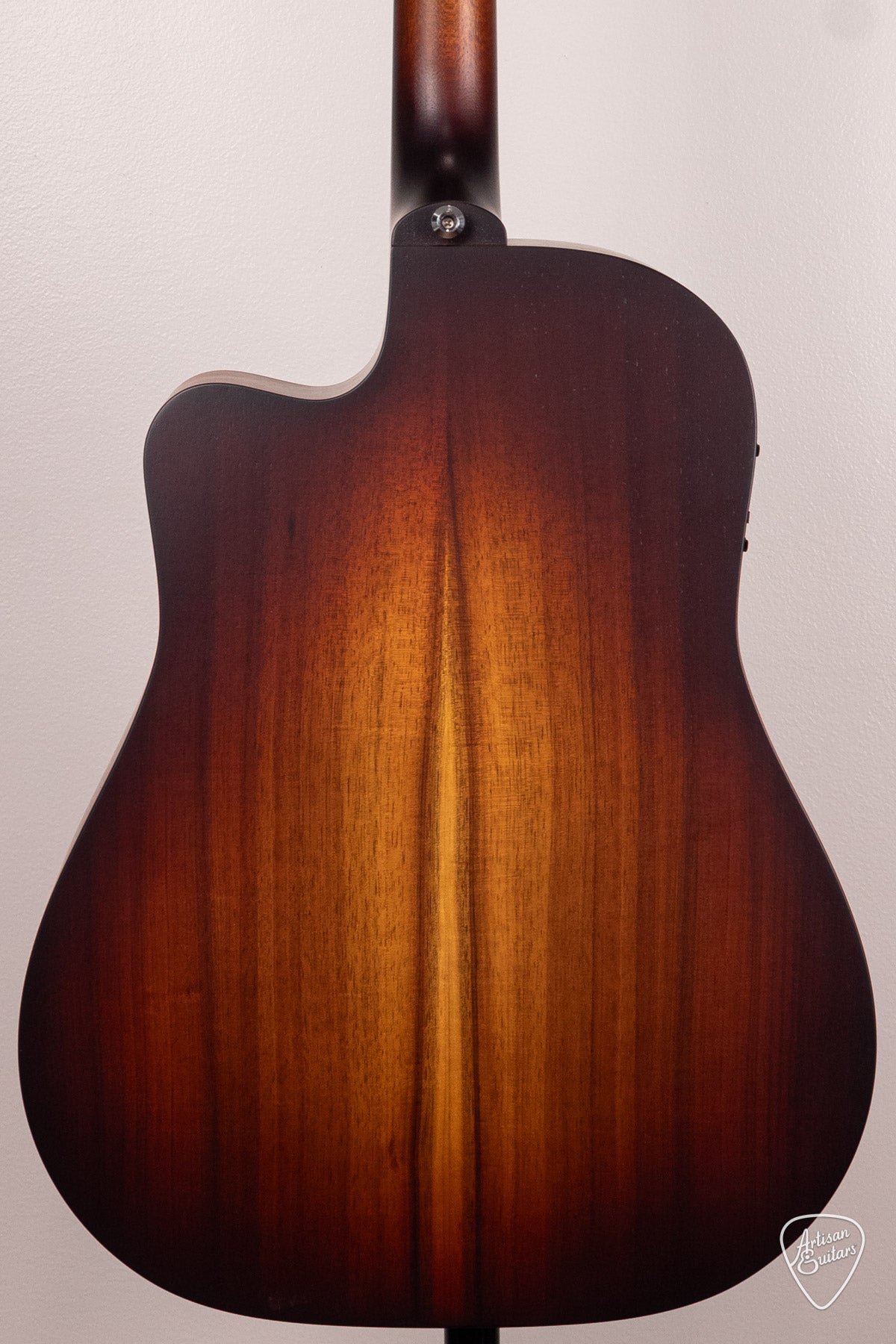 Maton Guitars Solid Road Series SRS-70C Dreadnought - 16657