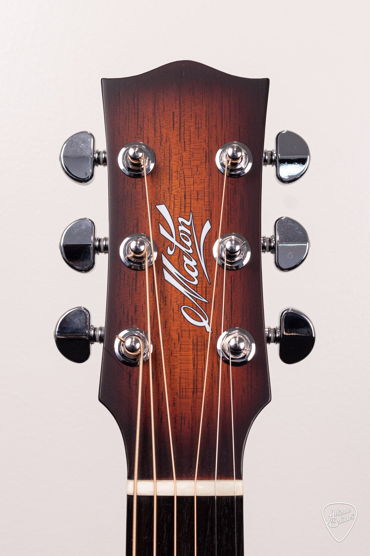 Maton Guitars Solid Road Series SRS-808C - 16658