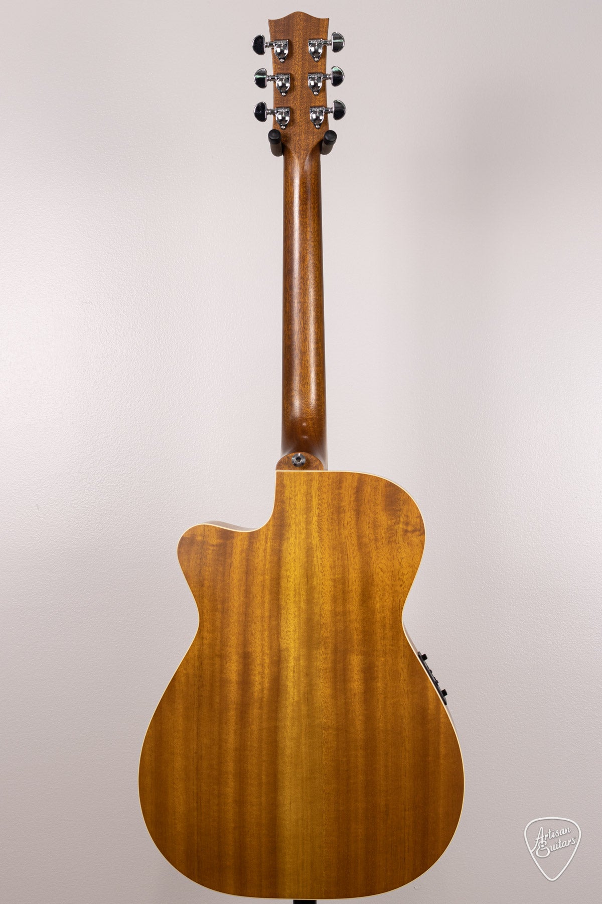Maton Guitars PRE-OWNED Tommy Emmanuel Cutaway - 16533