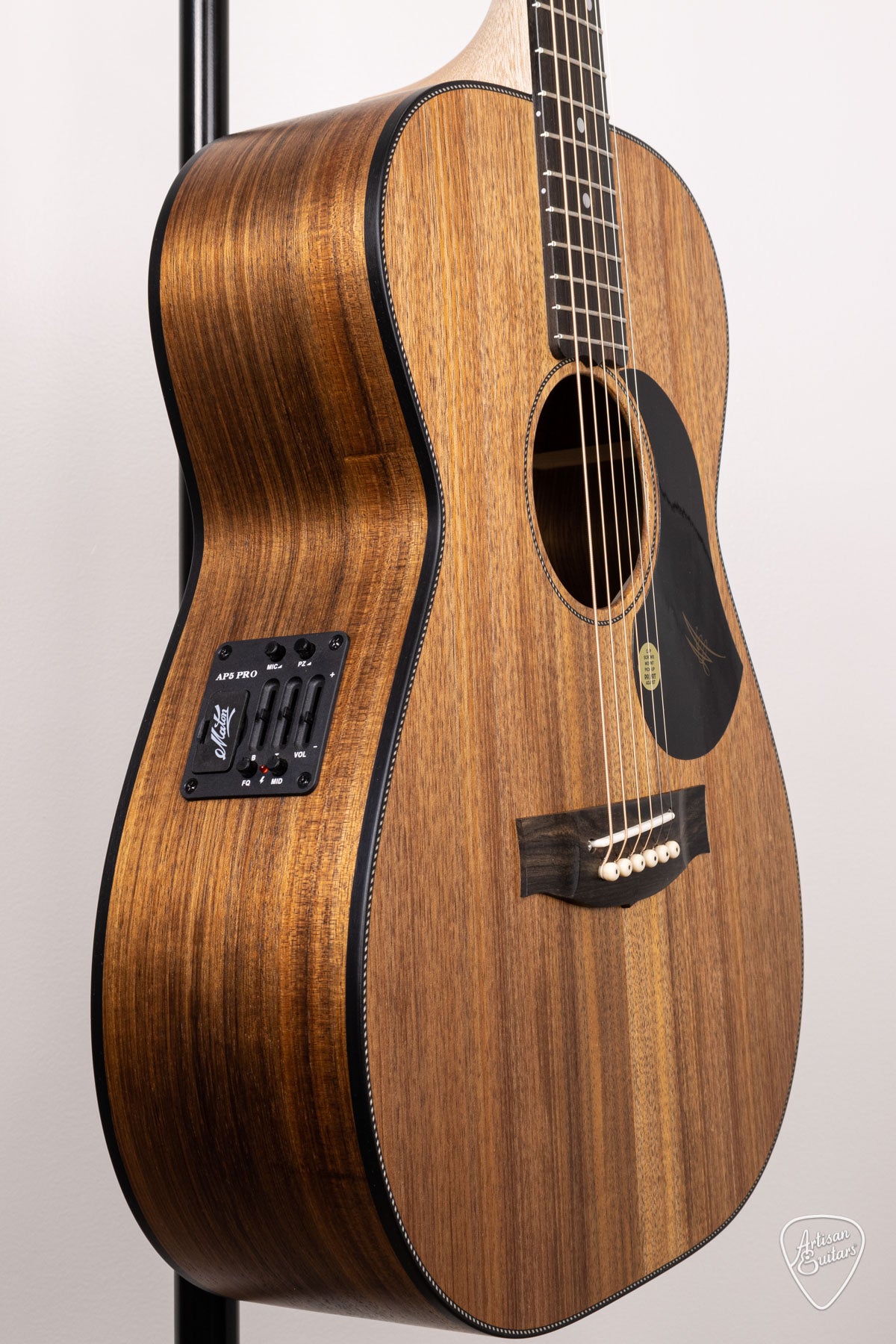 Maton Guitars All-Blackwood EBW-808 - 16521