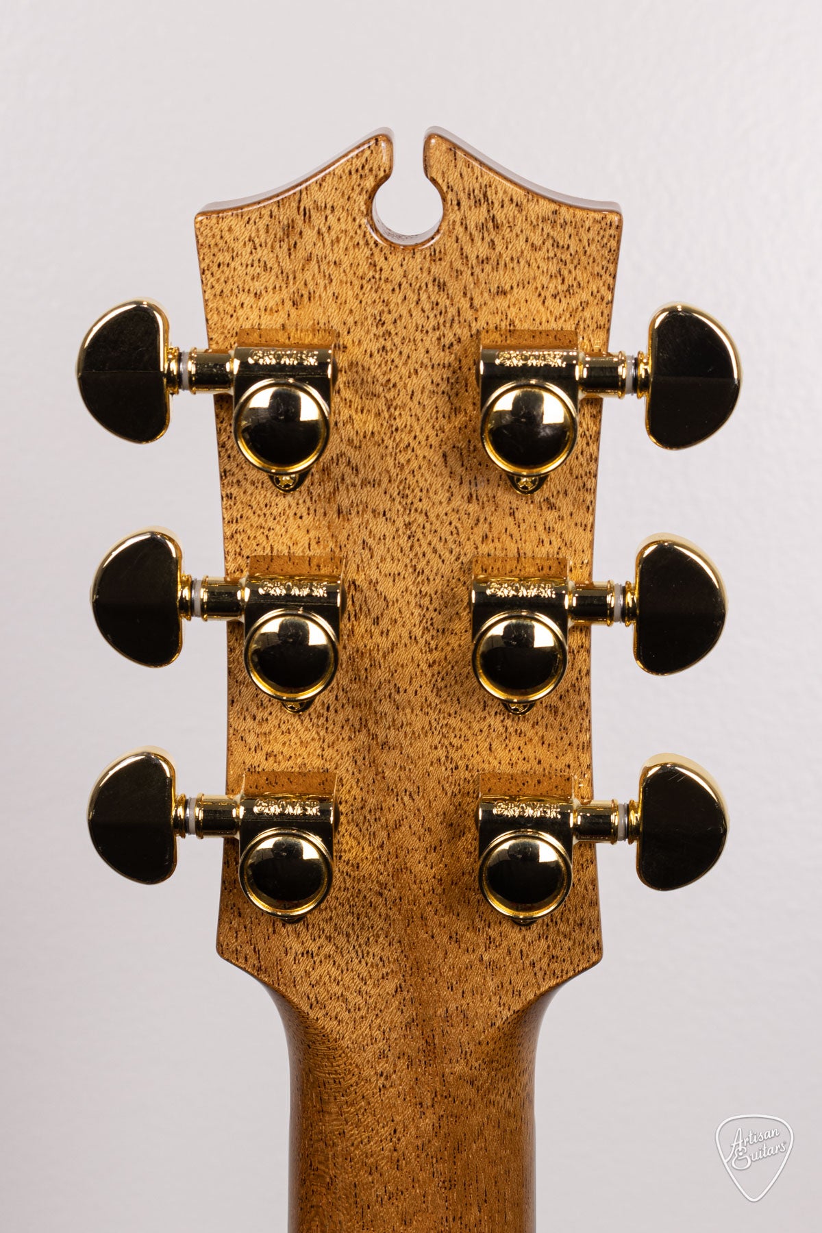 Maton Guitars EM100C-808 Messiah Cutaway - 16528