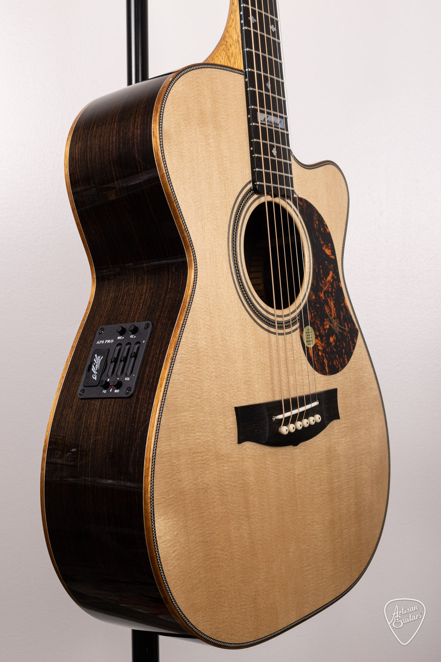 Maton Guitars EM100C-808 Messiah Cutaway - 16528