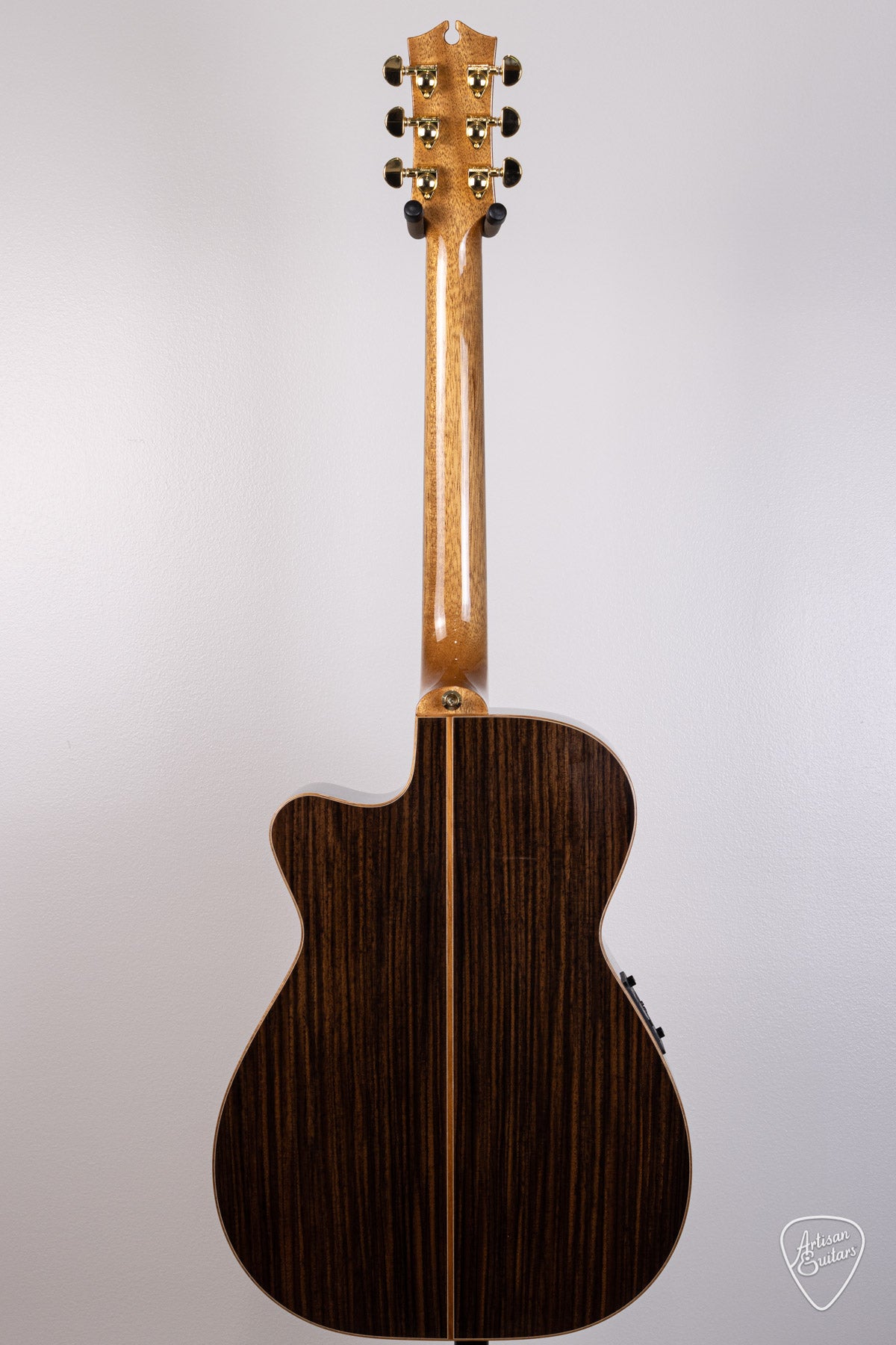 Maton Guitars EM100C-808 Messiah Cutaway - 16528