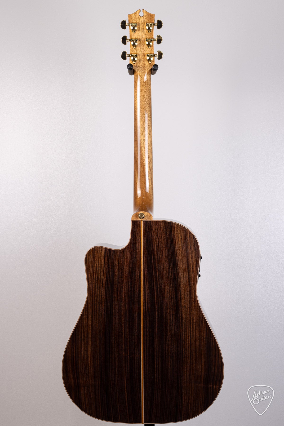 Maton Guitars EM100C Messiah Dreadnought Cutaway - 16529