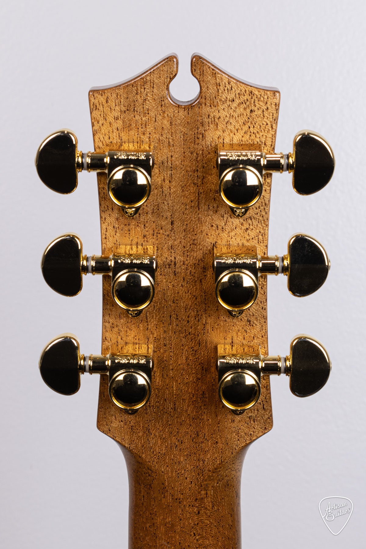 Maton Guitars EM100C Messiah Dreadnought Cutaway - 16529