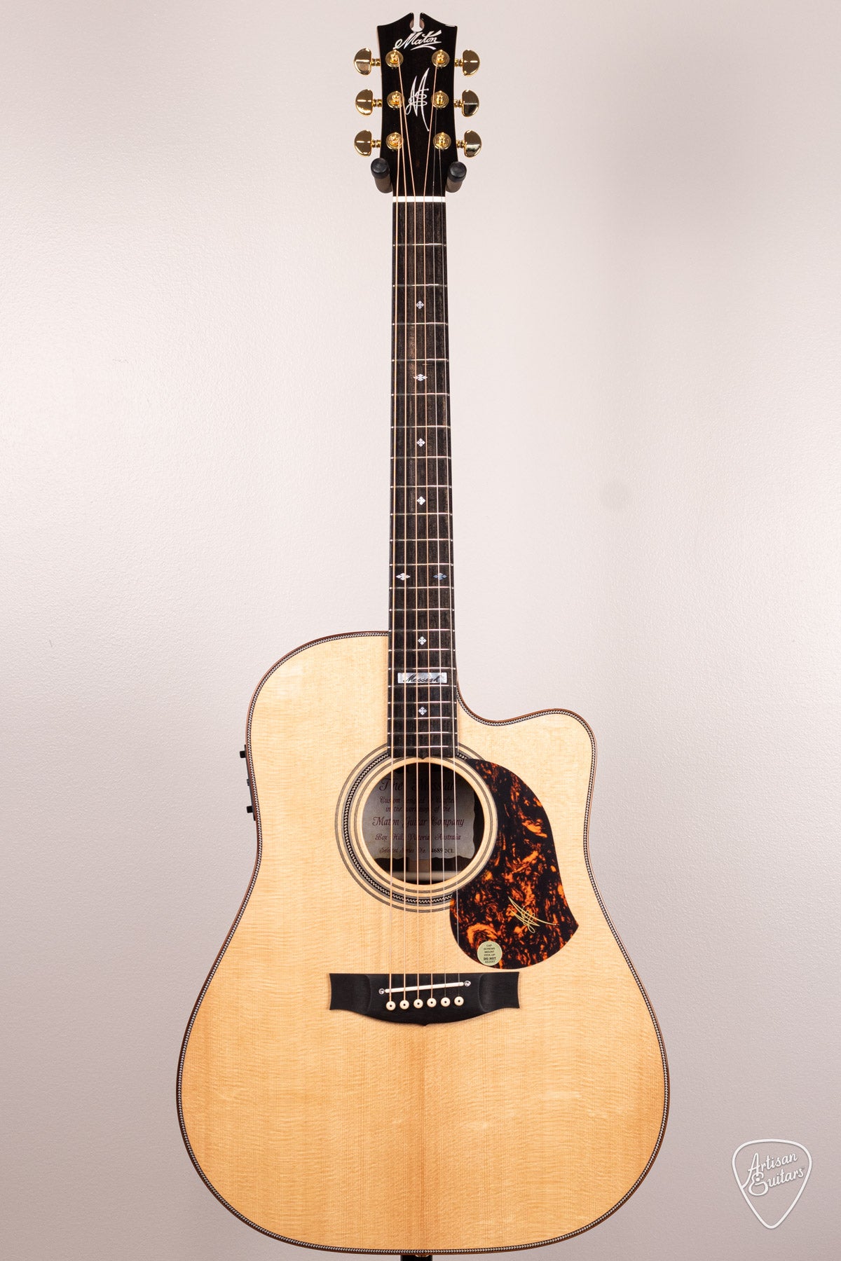 Maton Guitars EM100C Messiah Dreadnought Cutaway - 16692