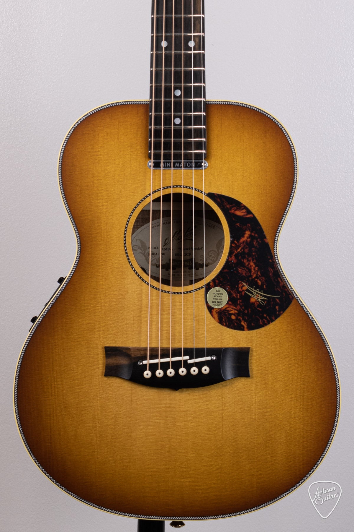Maton Guitars Mini Gallery | Artisan Guitars