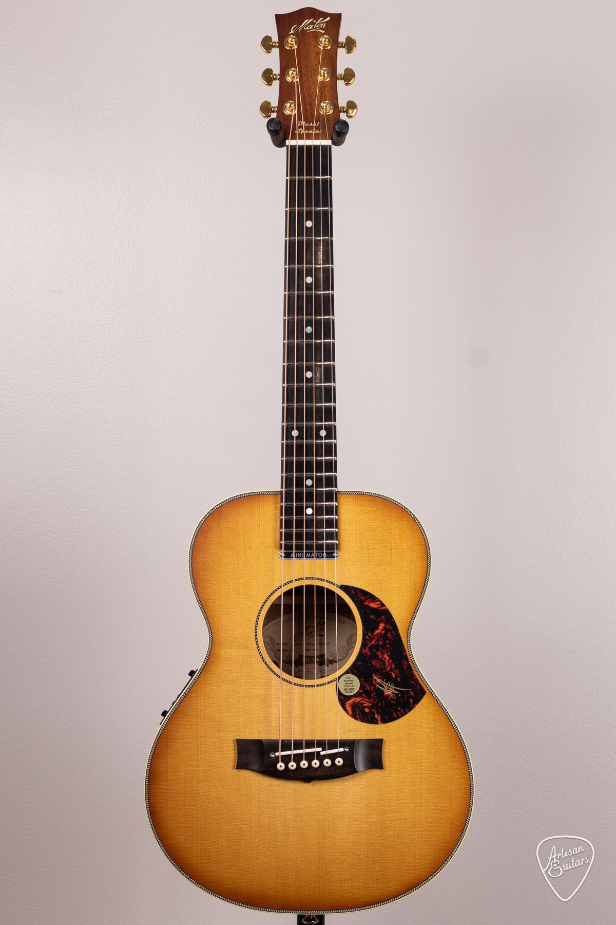 Maton Guitars EMD6 Diesel Mini - 16684