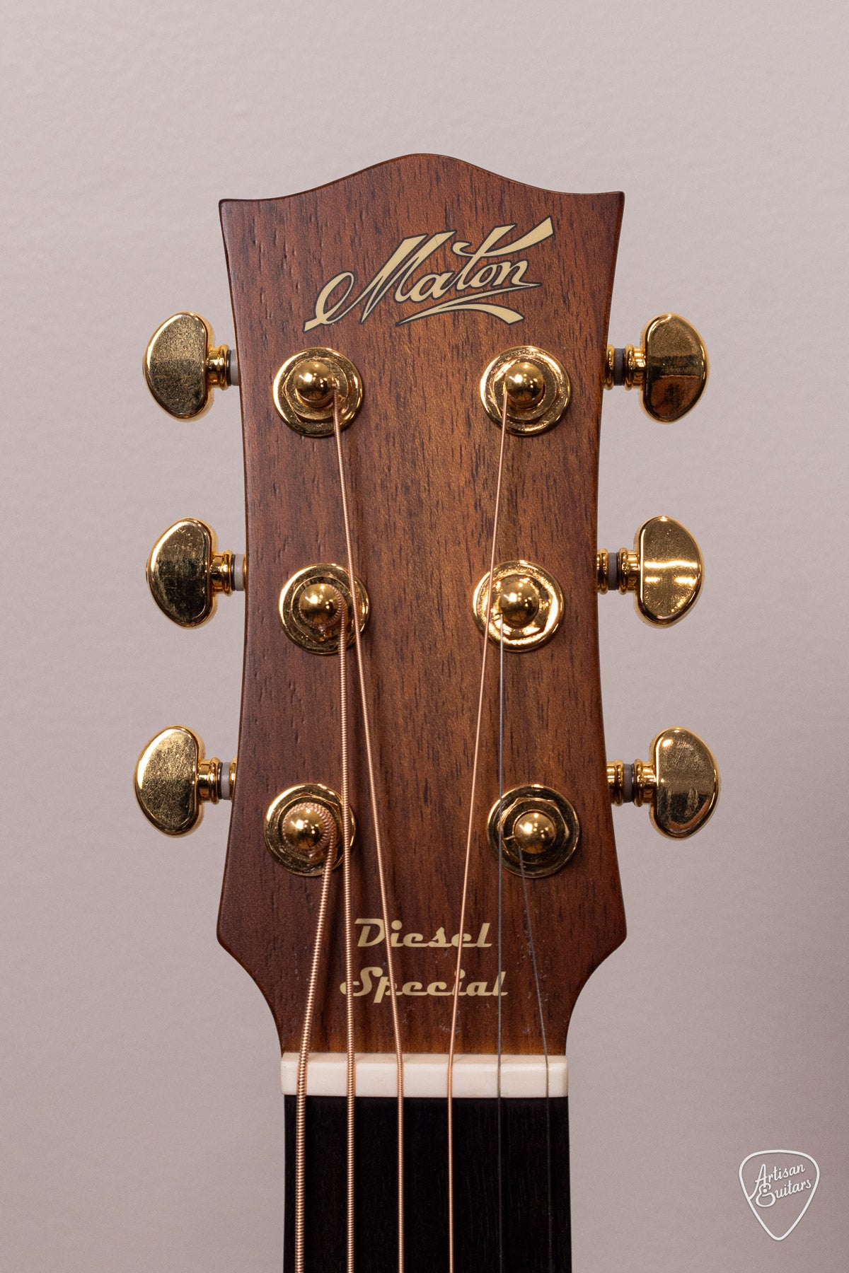 Maton Guitars EMD6 Diesel Mini - 16684