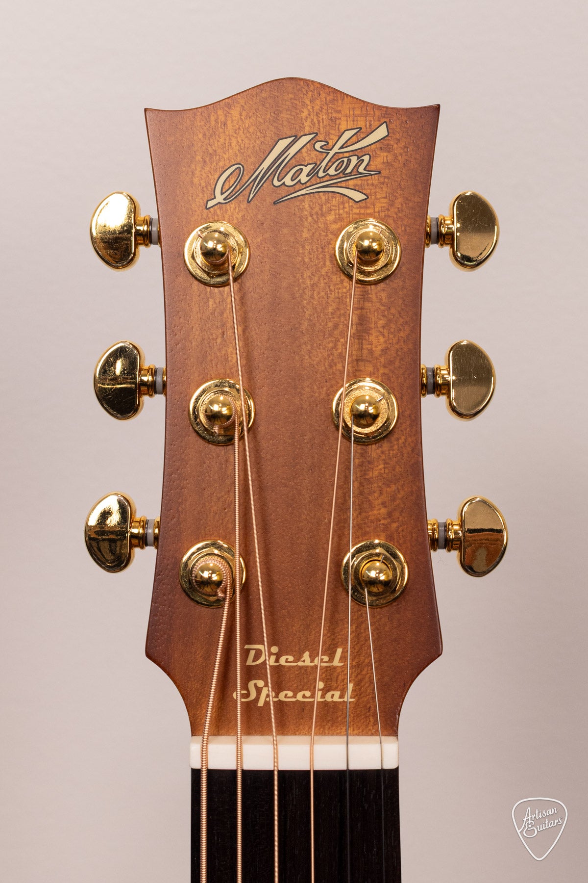Maton Guitars EMD6 Diesel Mini - 17147