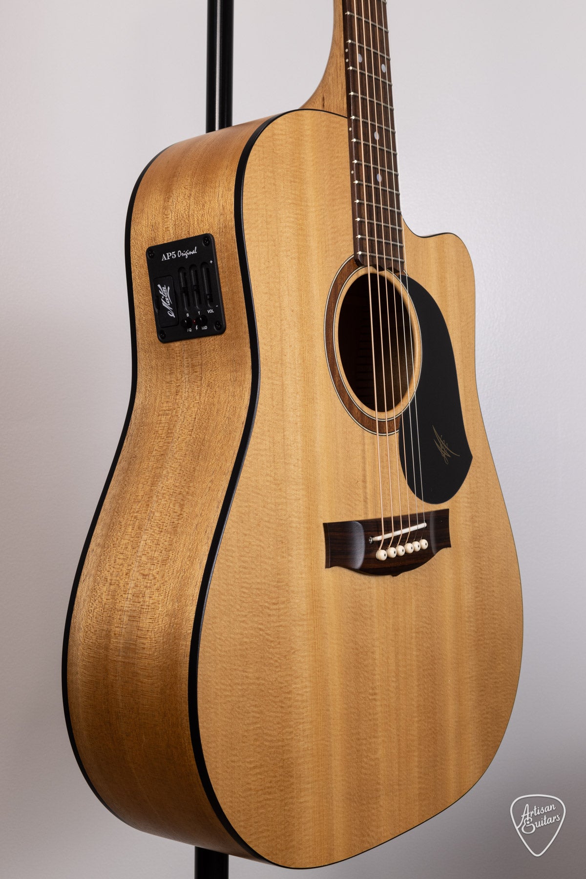 Maton Guitars PRE-OWNED SRS-60C Dreadnought - 16531