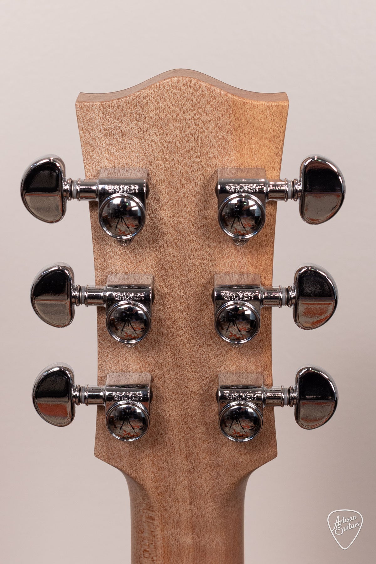 Maton Guitars Solid Road Series SRS-808 - 17192