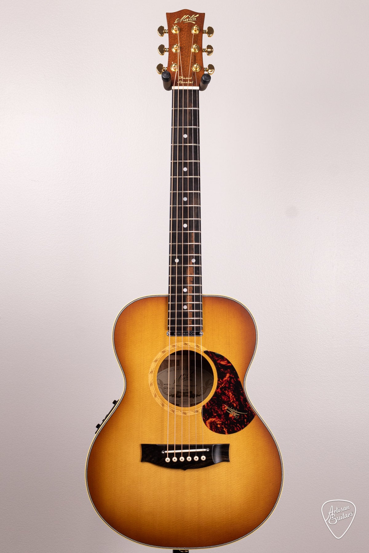 Pre-Owned Maton Guitars EMD6 Diesel Mini - 16623