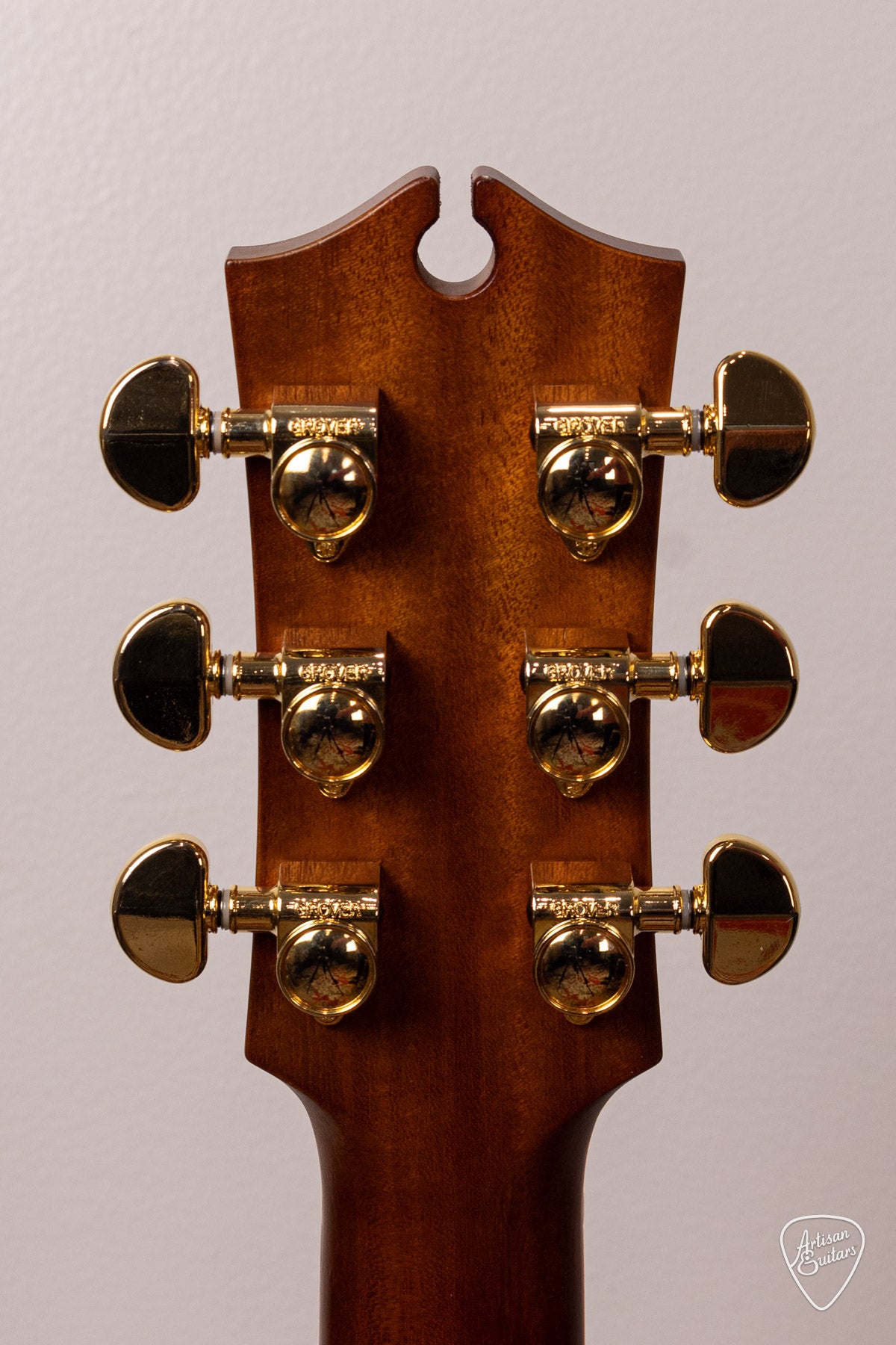 Maton Guitars Pre-Owned EBG-808C Nashville Cutaway - ID-16706