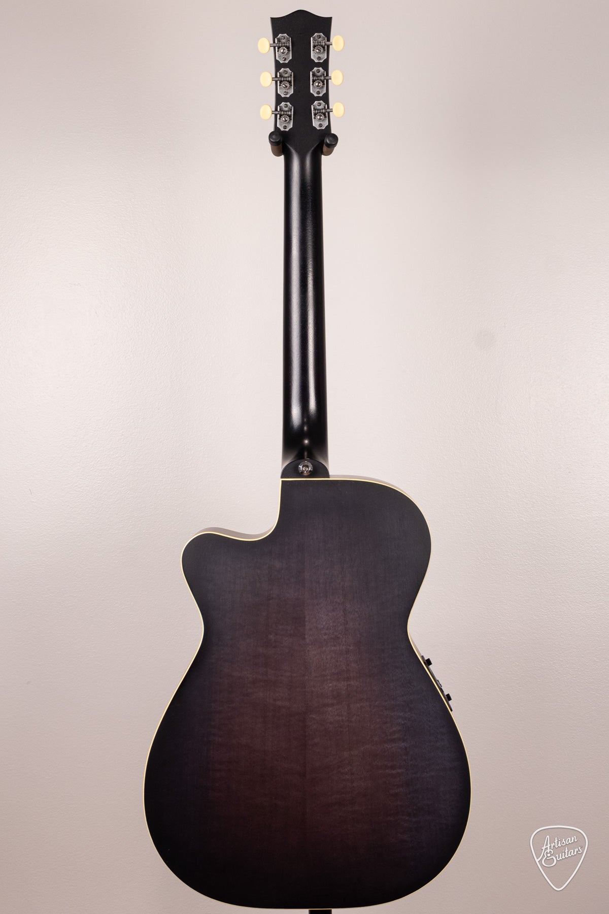 Pre-Owned Maton Guitars EBG-808C Performer - 16773