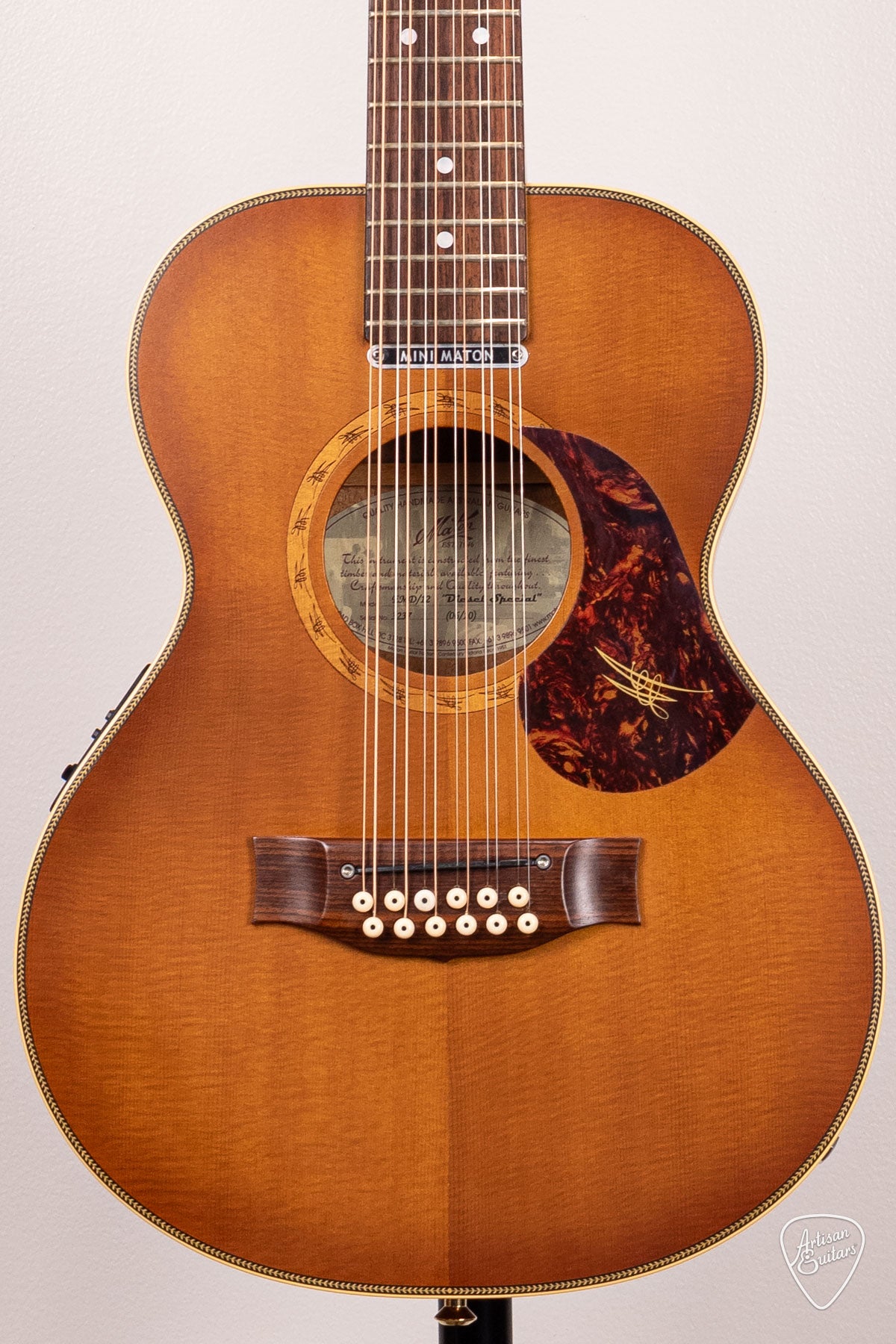 Maton Guitars Pre-Owned EMD12 Diesel Mini - 16846